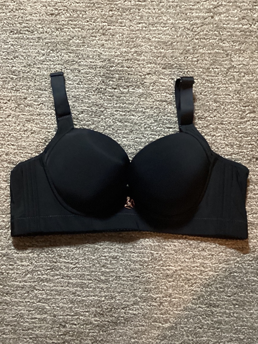 Everyday Smooth Black T-Shirt Bra with Light Padding
